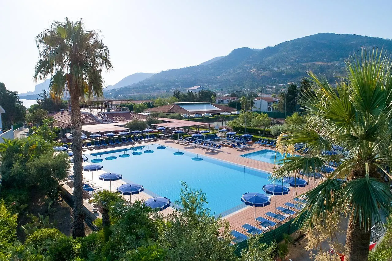 *** Отель Cefalu Resort - Sporting Club Италия