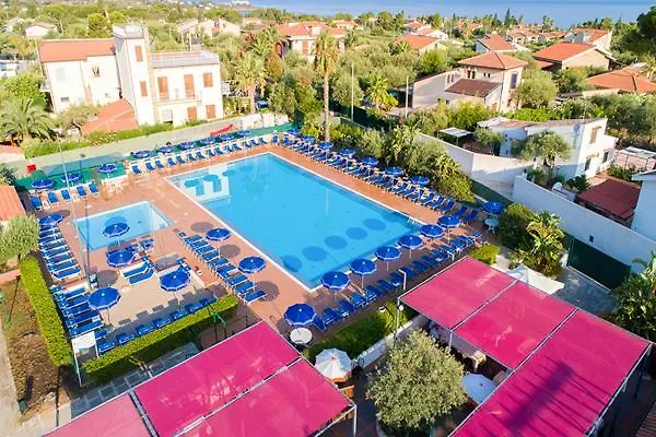 Cefalu Resort - Sporting Club Отель
